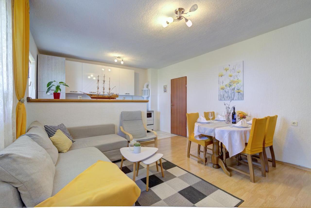 Josipa & Jelena Apartment 센 외부 사진